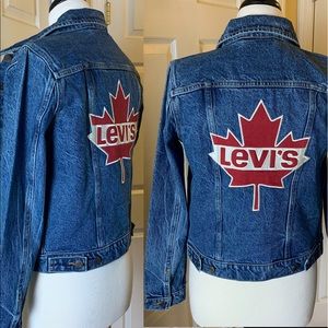 Levi’s maple leaf trucker denim jacket Small